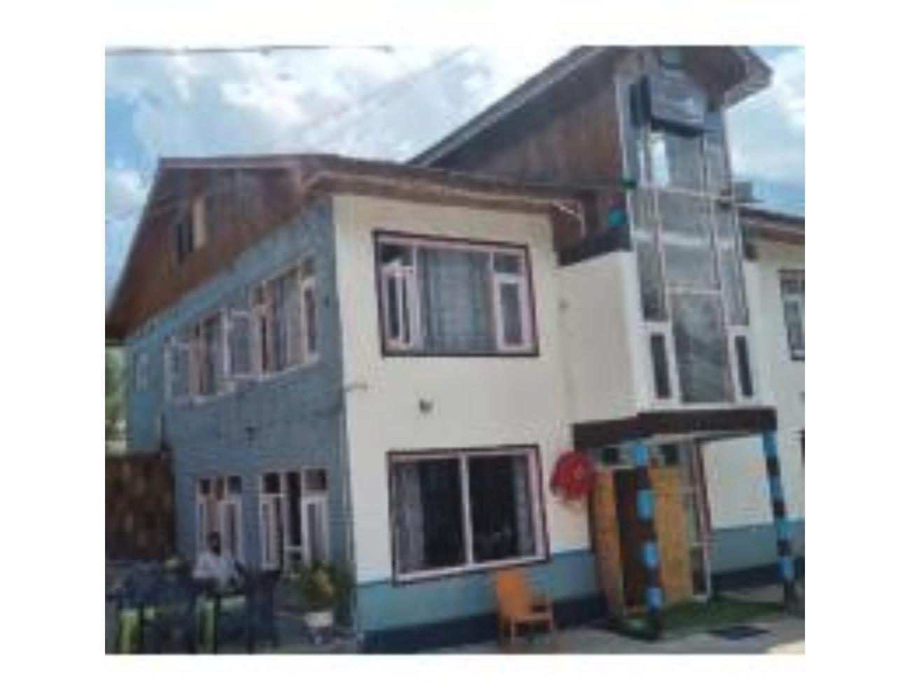 New Relax Inn, Pahalgam, 2 Km From Lidder Valley Экстерьер фото