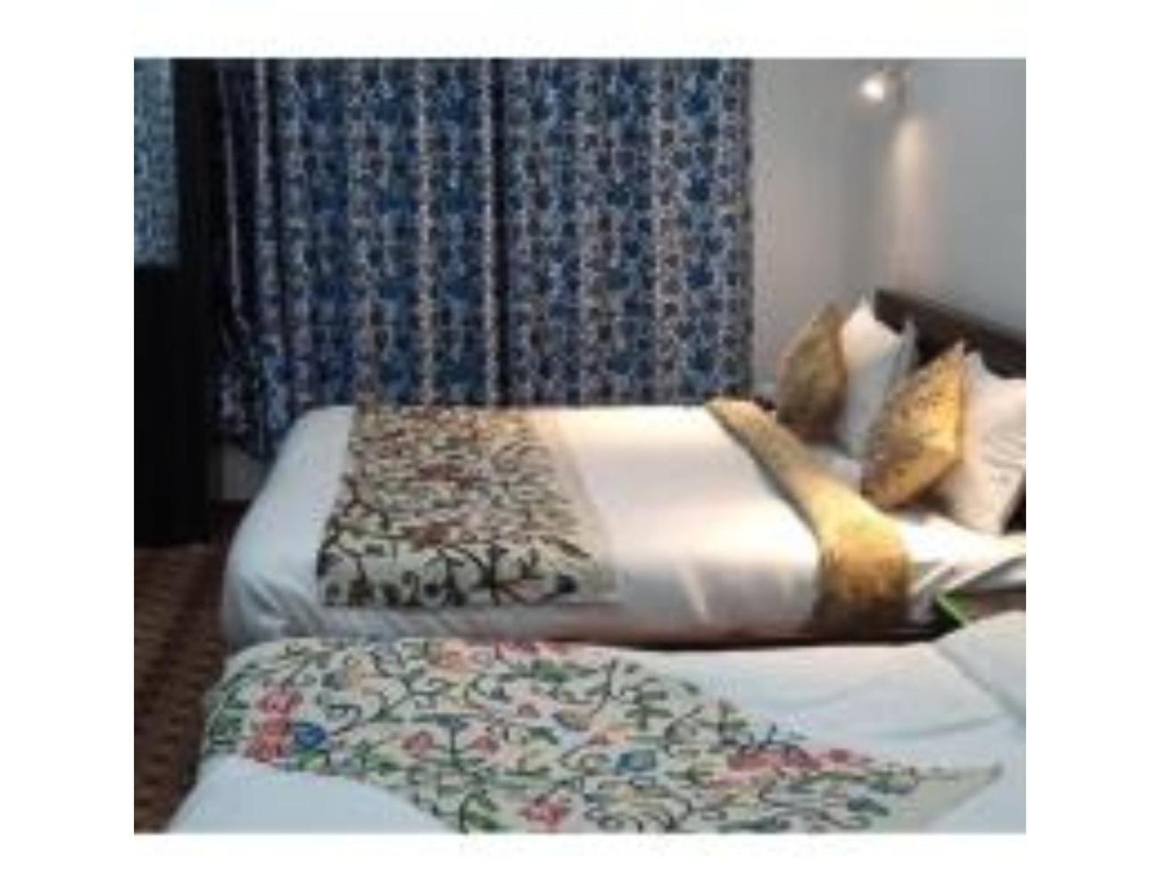 New Relax Inn, Pahalgam, 2 Km From Lidder Valley Экстерьер фото